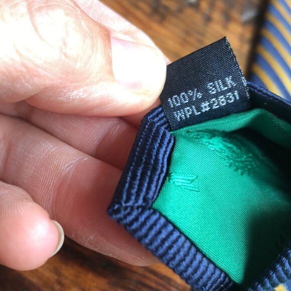 Tommy Hilfiger Diagonal Striped Tie Navy and Gold/Yellow - Picture 6 of 6